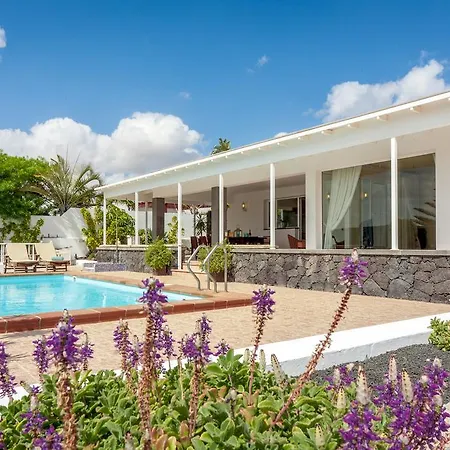 Villa Maria Puerto Calero